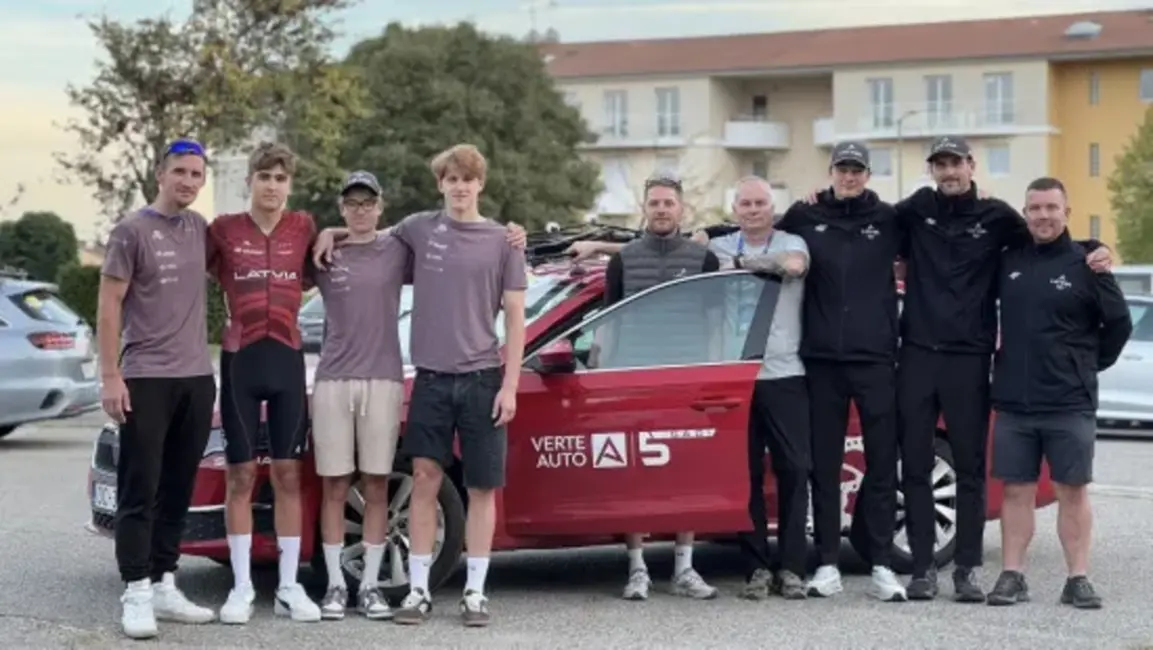 LRF Apstiprina 2026. Gada Izlašu Trenerus: Smukulis Paliek Pie Junioriem, Belohvoščiks Koordinēs Meiteņu Nodaļu