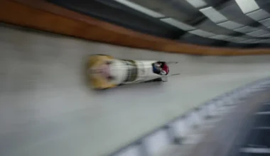 Latvijas Bobsleja Izlase Siguldā Mērķē uz Desmitnieku Mājas Posmā, Kas Ieslēgts Kalendārā Pēdējā Brīdī