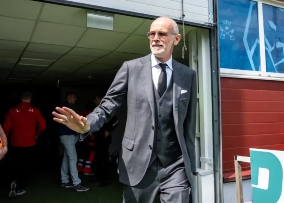 Latvijas Futbola federācija pagarinājusi līgumu ar galveno treneri Paolo Nikolato līdz 2026. gada aprīlim