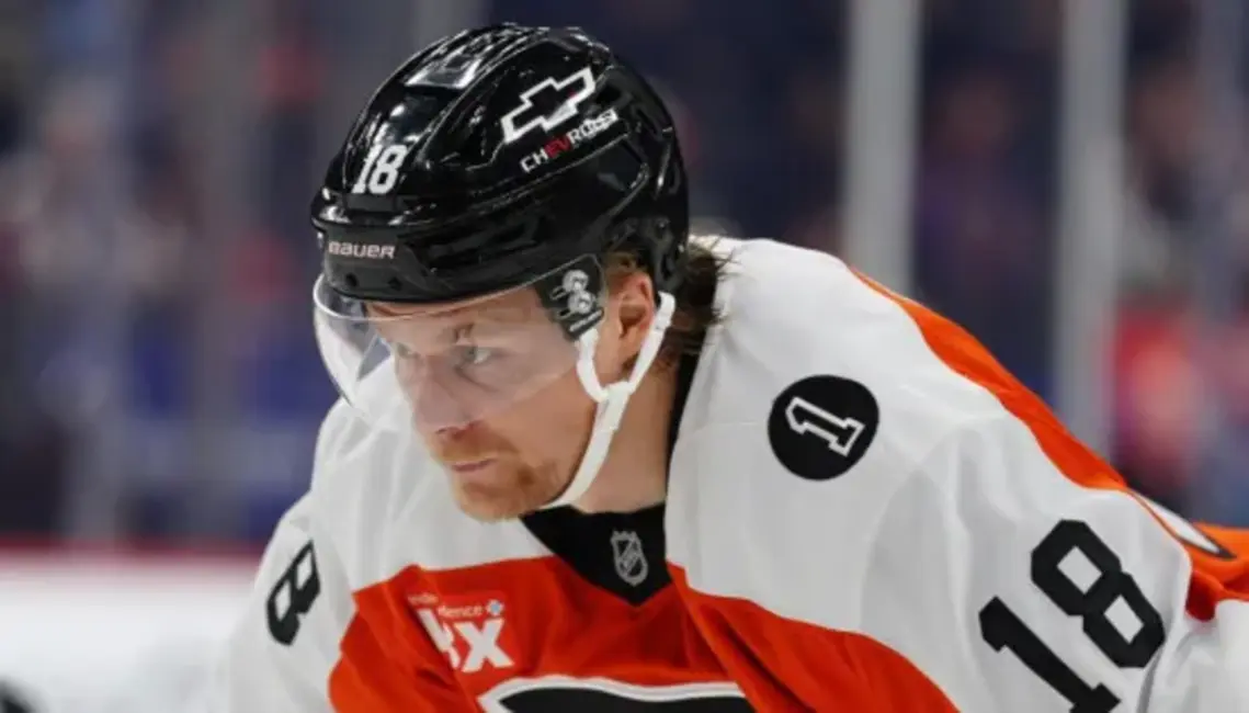 Latvijas Hokejisti NHL: Merzļikins Rezervē, Ābola Precizitāte Uzvarā Pār Monreālu