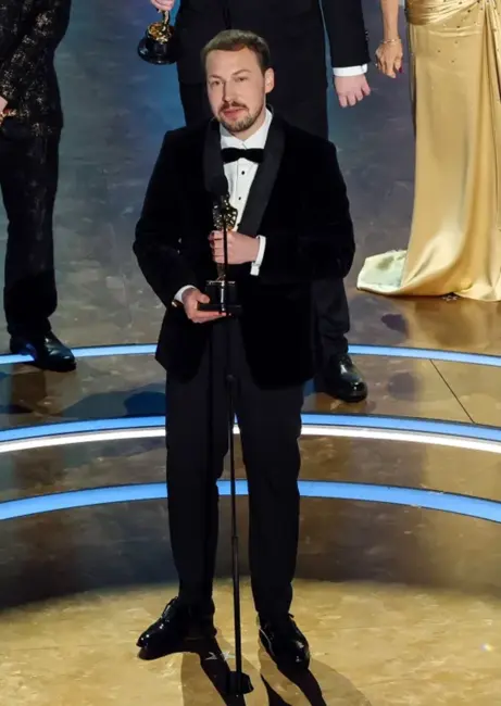 Latvijas Kino 2025: Plūdi un Atplūdi – No Starptautiskiem Panākumiem Līdz Nacionālās Kvalitātes Nostiprināšanai