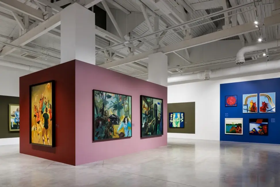 Latvijas Vizuālās Mākslas Gads 2025: Uzplaukums Mazos Notikumos, Centrālā Vīzijas Trūkums