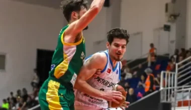 Latvijas basketbolists Roberts Blumbergs ar 12 punktiem palīdz "Petkim Spor" izcīnīt uzvaru FIBA Eiropas kausa mačā