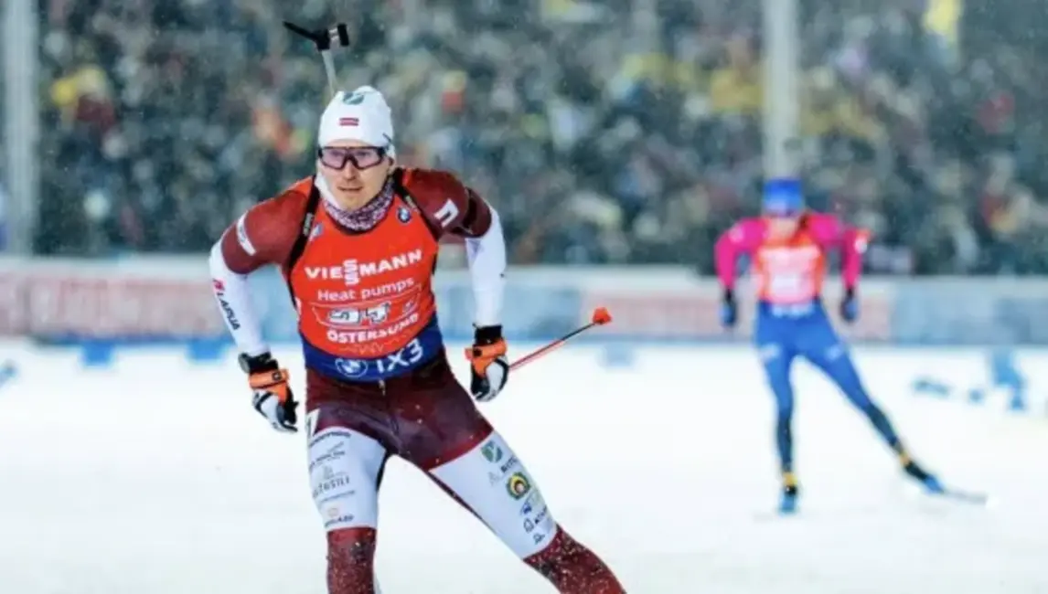 Latvijas biatlona stafetes izskaņas Hohfilcenē: Cerības uzlabot rezultātus un Norvēģijas triumfs