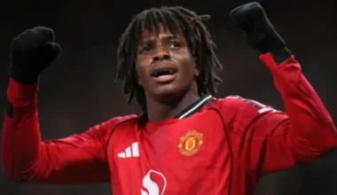 Mančestras "United" svētku dienā izcīna uzvaru pār "Newcastle"