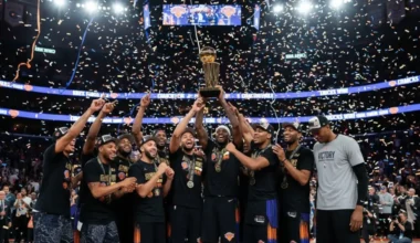 Ņujorkas "Knicks" triumfs NBA Kausā: Vembanjamas "Spurs" pieveikti spraigā finālā Lasvegasā