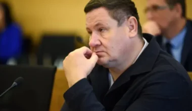 Ogres koalīcija neatbalsta mēra Egila Helmaņa gāšanu no amata