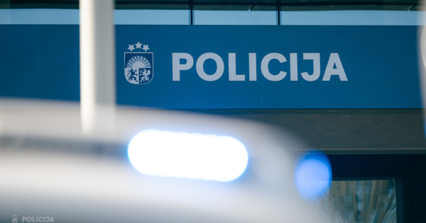 Par trīs suņu nošaušanu Bauskas novadā Valsts policija rosina apsūdzēt četras personas