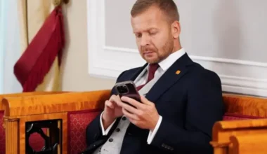 Prokuratūra nodevusi tiesai lietu pret Rosļikovu par nacionālā naida kurināšanu