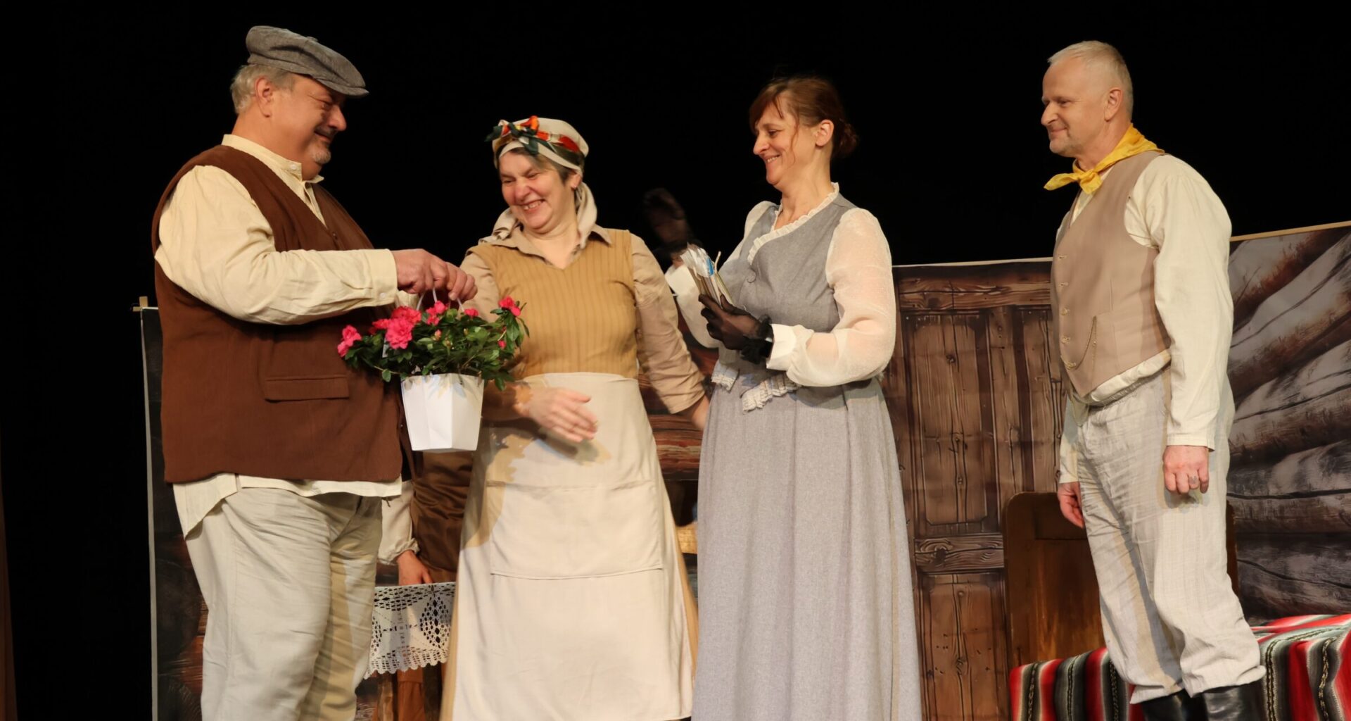 Vidzemes reģiona skatei izvirzīti divi amatierteātri