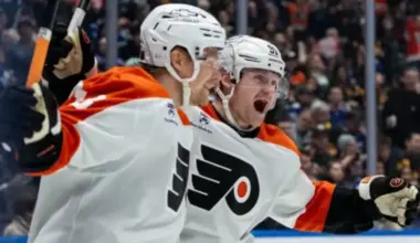 Rodrigo Ābols gūst pirmo punktu Vankūverā, Filadelfijas "Flyers" izcīna pārliecinošu uzvaru pār "Canucks"