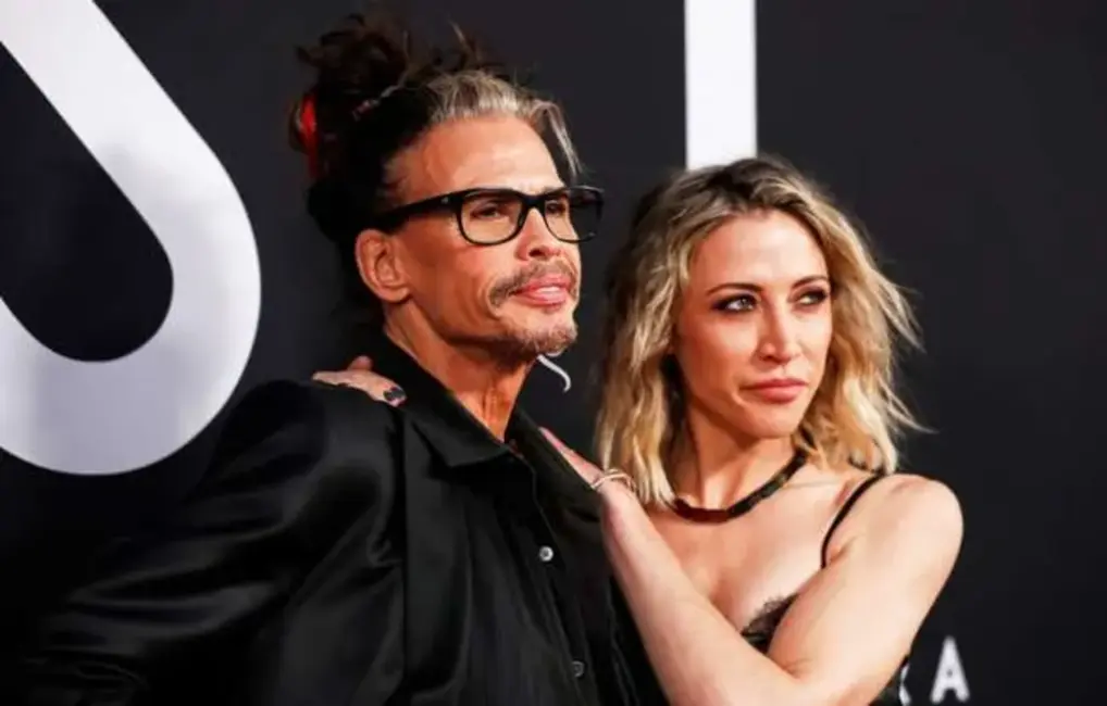 Roka leģendas Stīvena Tailera un Eimijas Prestsones attiecību statuss: Baumas par šķiršanos tiek noliegti