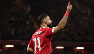 Salāhs atgriežas laukumā pēc skandāla, Ekitikē iesit pirmajā minūtē