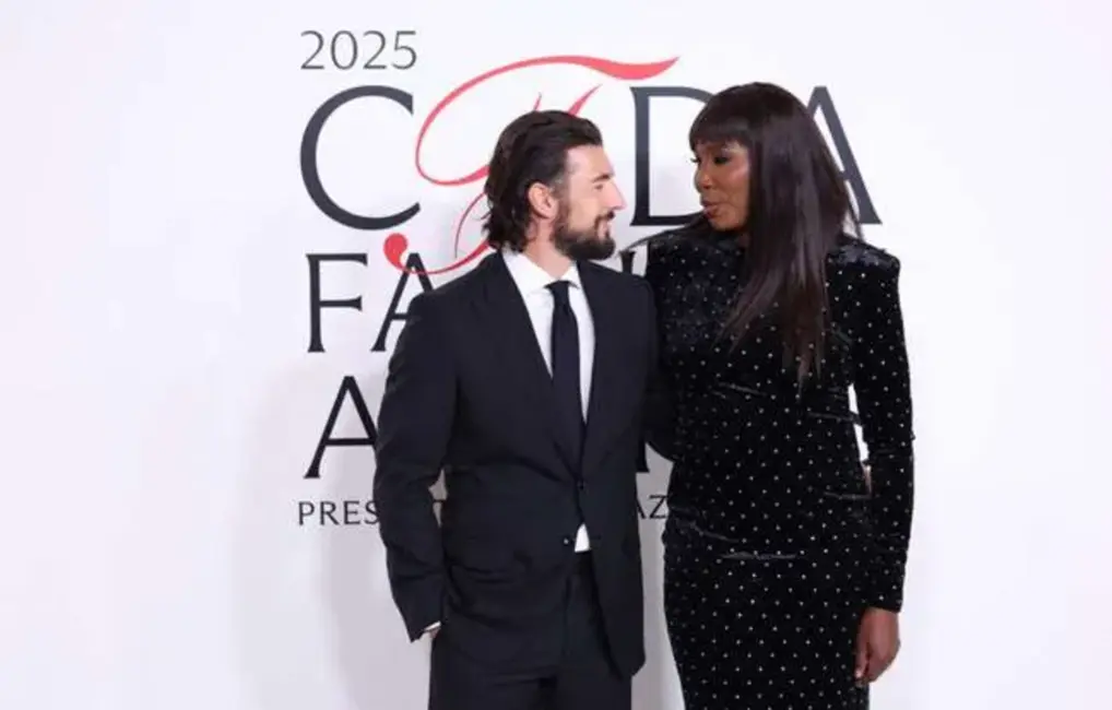 Tenisa Leģenda Venusa Viljamsa Apprecas ar Itāļu Aktieri Andreu Pretī Divās Ceremonijās