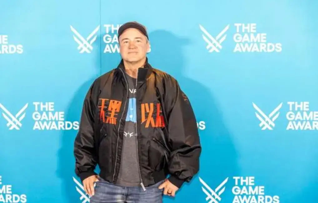 Traģēdija spēļu pasaulē: Autoavārijā dzīvību zaudē «Call of Duty» līdzautors Vins Zampella