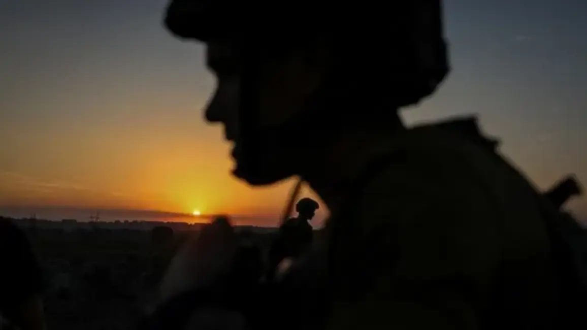 Ukrainas GUR iznīcina Krievijas transportlidmašīnu Krimā un uzbrūk naftas platformai Kaspijas jūrā