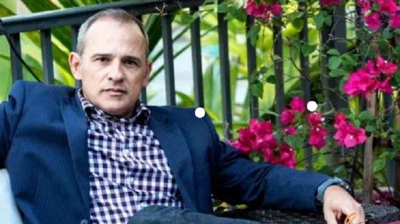 “Spēlītes beidzas pēc 50”: Kāpēc vīrieši pēkšņi sāk meklēt nopietnību un ko tas nozīmē sievietei