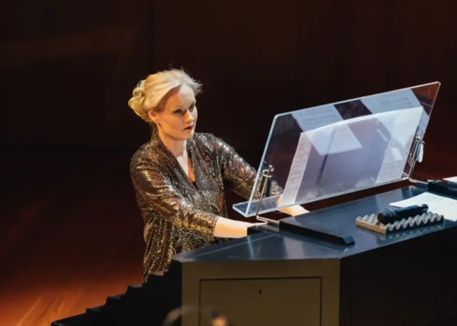 Ventspilī izskanējuši "Ziemassvētku vīzijas" ar starptautiski atzītiem māksliniekiem un latviešu oriģinālmūziku