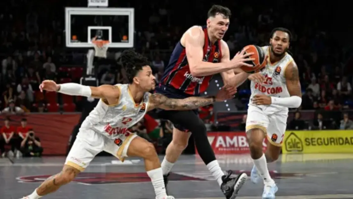 Vēsturiska Duelis: Kuruca "Baskonia" pēc Trīs Pagarinājumiem zaudē "Barcelona" ar 124:134 – Eirolīgas Rezultatīvākā Spēle