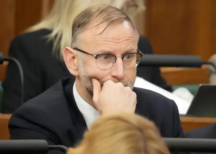 Zemniekiem – cerību stars: vinjete nebūs jāmaksā deviņus mēnešus gadā