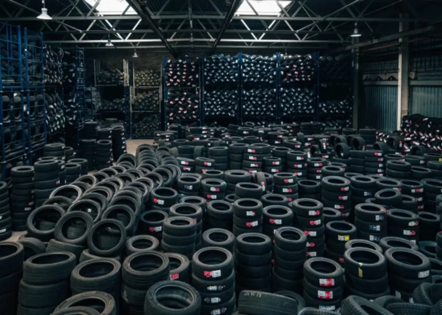 Ziemas riepu izpārdošana Riepu garāžā: izdevīgākais brīdis pirkumam pirms tirgus pārmaiņām!