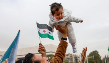 Sīrieši atzīmē el Asada gāšanas gadadienu / Diena