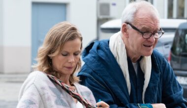 Atraitne iziet sabiedrībā ar citu slavenību, dēls Ernests pamet darbu — Santa