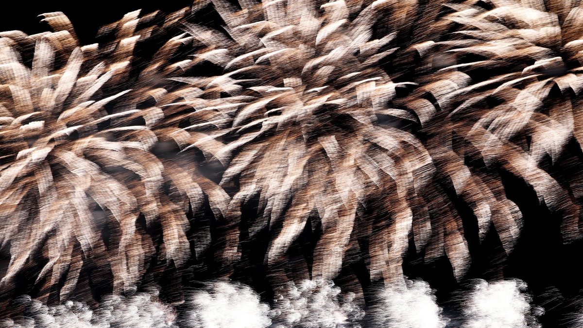 Rīgā aizliedz naktīs lietot pirotehniku