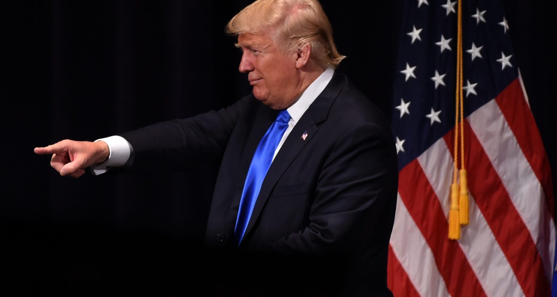 Eiropai draud civilizācijas iznīcība: Tramps pārliecināts, ka tuvāko 20 gadu laikā izzudīs valstis kontinents kļūs neatpazīstams