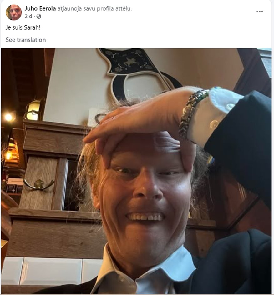 Somijas deputāts, atbalstot skaistumkaralieni, publicē foto, kurā izstiepj acis