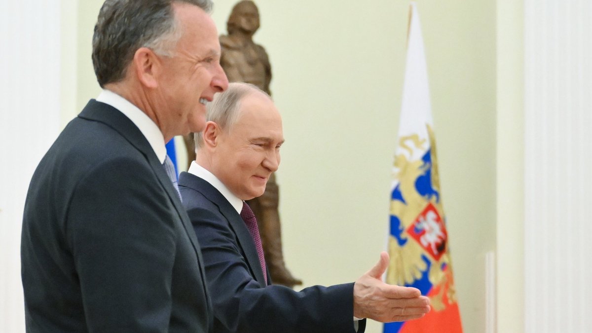 Vitkofs ar Putinu tiksies otrdien, ziņo avoti