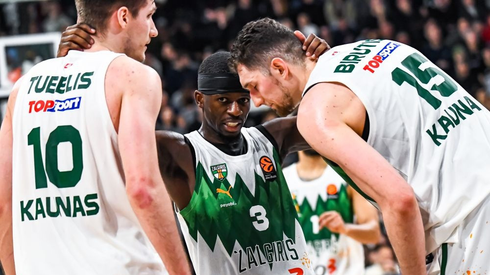 ″Žalgiris″ viesos apspēlē līdervienību, ″Valencia″ izcīna kārtējo uzvaru – Basketbols – Sportacentrs.com