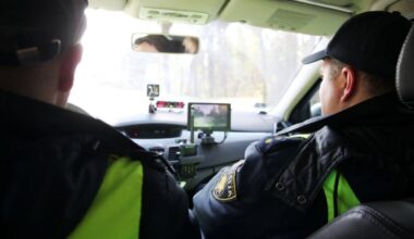 Ķeipenē notikusi traģiska "Hyundai Santa Fe" un "VW Golf" sadursme - Delfi