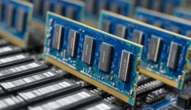 Sācies vēsturisks deficīts datora komponenšu tirgū