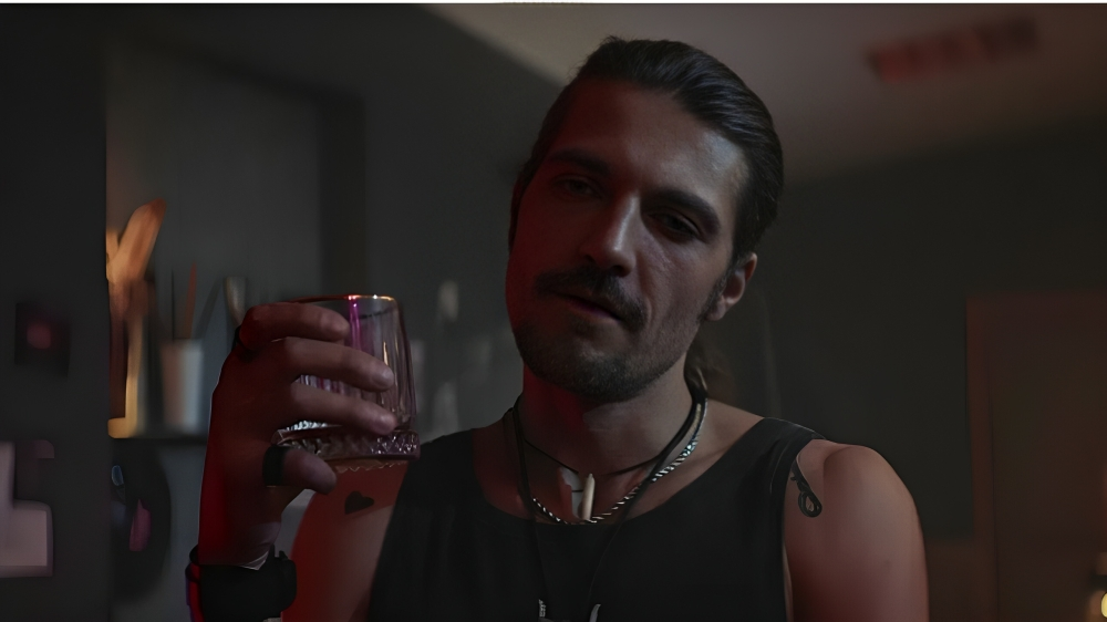 Valmieras teātra aktieri Eduarda Johansona sirdi iekarojusi skatuves kolēģe