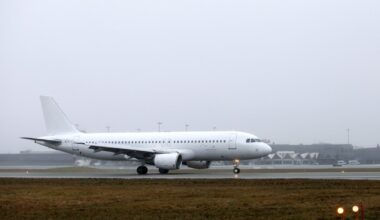 Darbību beigušajā uzņēmumā "SmartLynx Airlines" ir uzsākta pārbaude, informē VDI