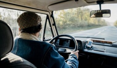 Mikroautobusa vadītājs. Attēls ilustratīvs.