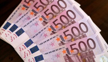 Eiro naudas banknotes