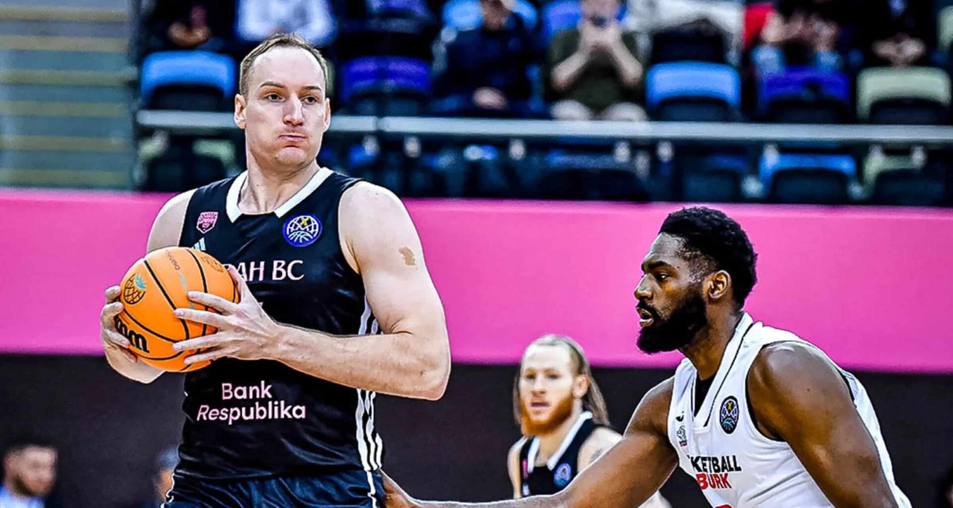 Čavaram vairāki precīzi metieni "Sabah" panākumā Čempionu līgas spēlē