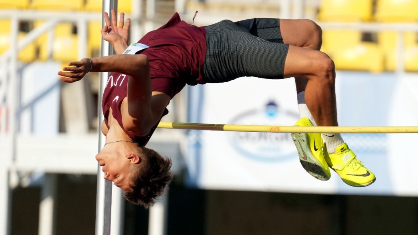 Jēkabpils atlēts Daniels Ģiedris nominēts “Gada U18 vieglatlēts” balsojumā / Jēkabpils Laiks: Jēkabpils ziņas