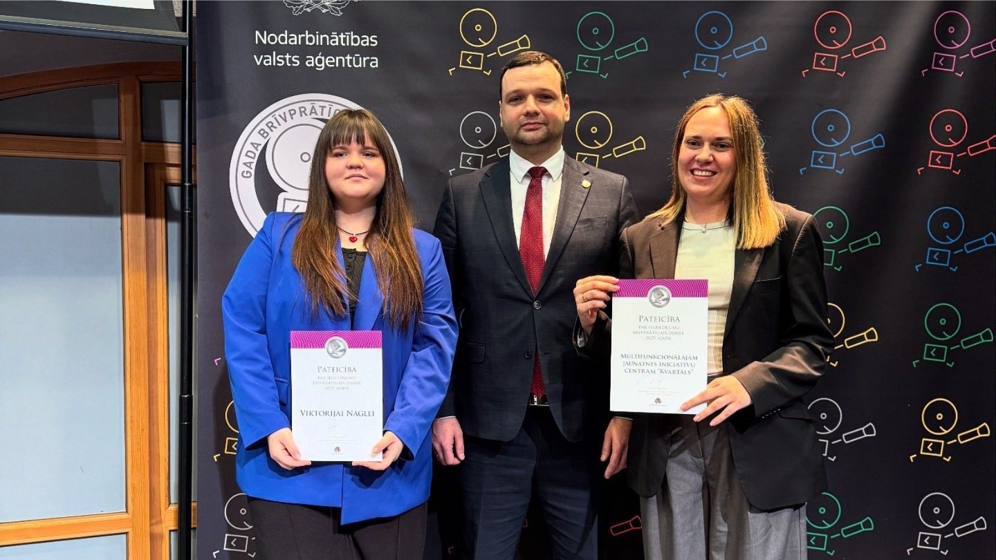 Jēkabpils un Līvānu brīvprātīgie godināti "Gada brīvprātīgā 2025" pasākumā / Jēkabpils Laiks: Jēkabpils ziņas