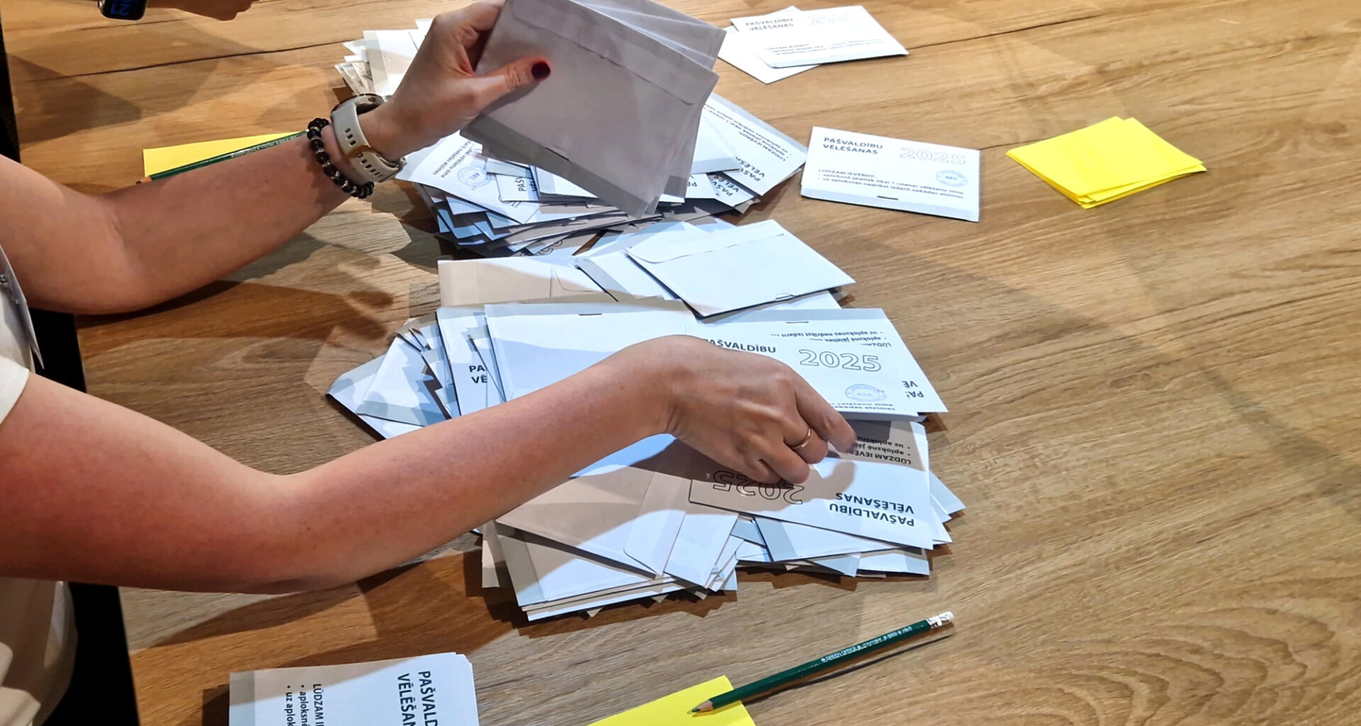 Neoficiāli zināms, pret kuru deputāta kandidātu sākta kriminālvajāšana par balsu pirkšanu - Jēkabpils Laiks