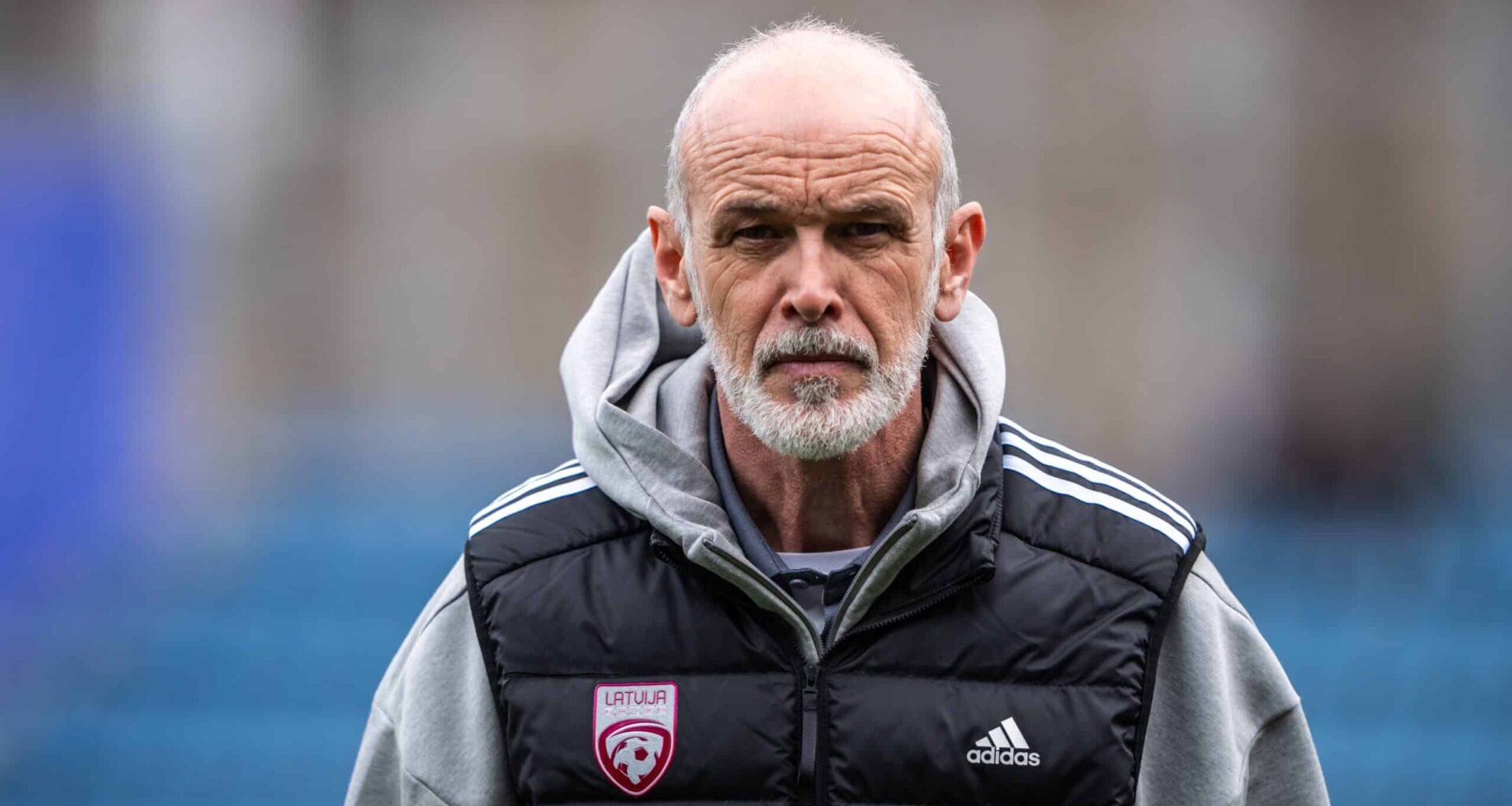 Latvijas futbola izlases galvenais treneris Nikolato tiek atalgots ar jaunu līgumu