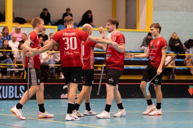 "Lielvārde/Unihoc" rezultāta šūpolēs pārspēj "FBK SĀC" lielvarde_vs_025.jpg