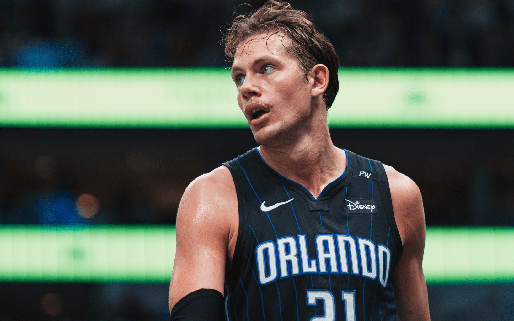 "Magic" zvaigzne Vāgners izvairās no nopietna savainojuma