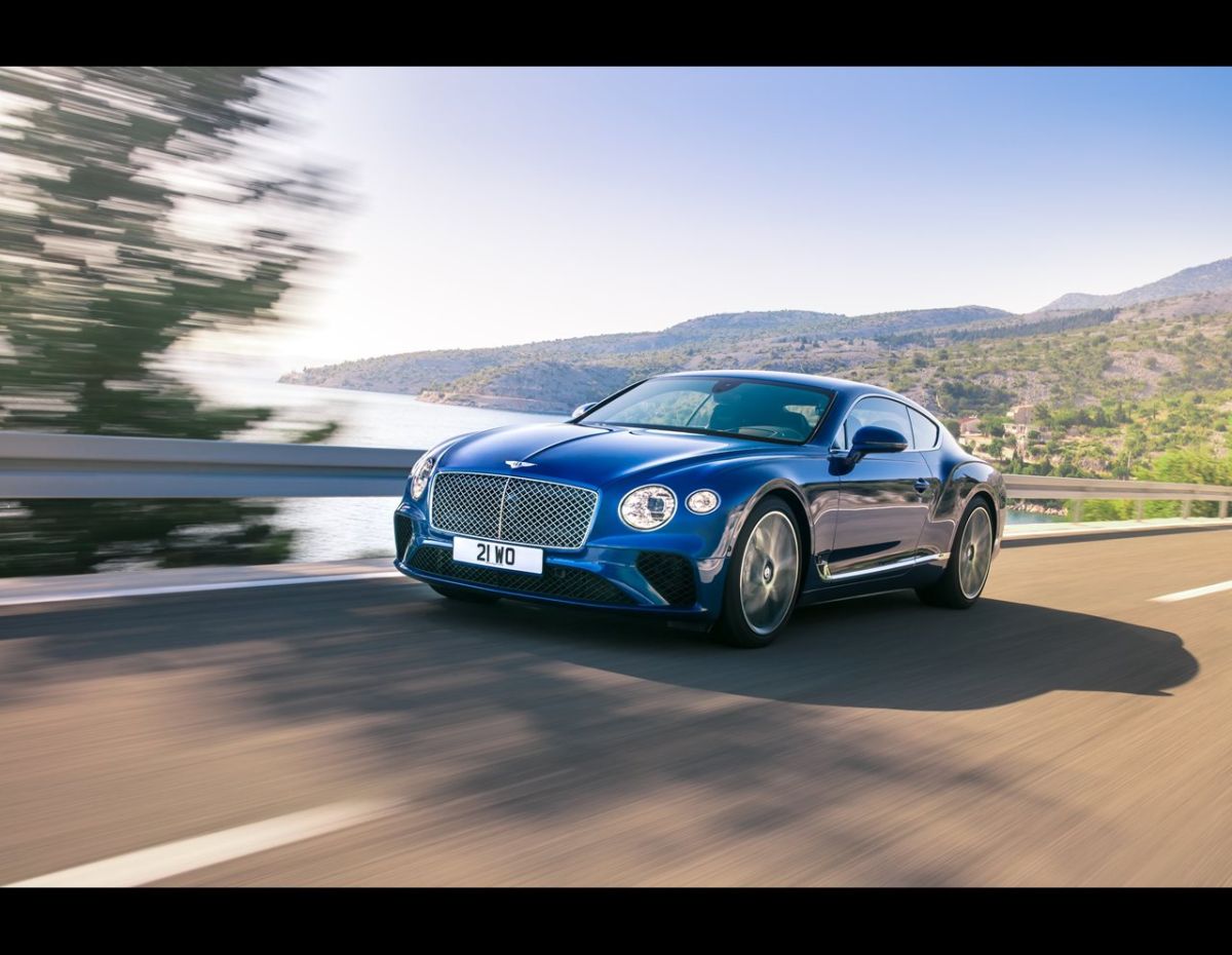 Bentley par 250 000 eiro, kā ikdienas auto