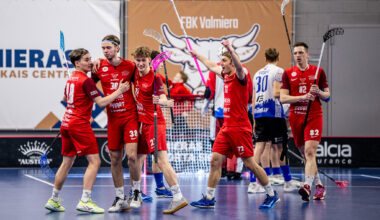 Latvijas Florbola savienība » LV » 2025/2026 » Jaunumi » "FBK Valmiera" atspēlējas un "bullīšos" pārspēj ķekaviešus
