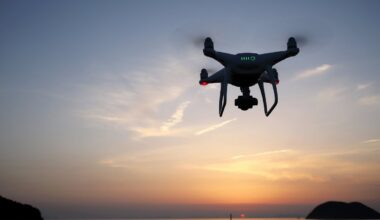 Drons debesīs. Attēls ilustratīvs.