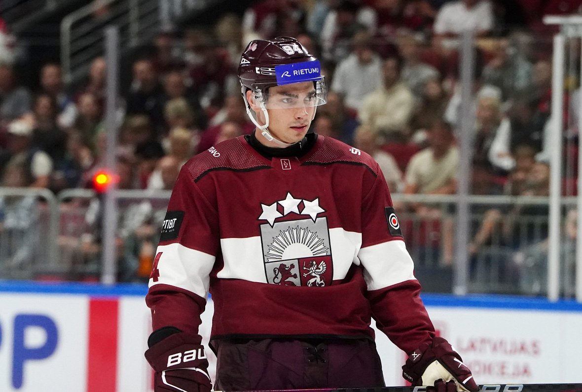 Latvijas hokeja izlases aizsargs Kristiāns Rubīns