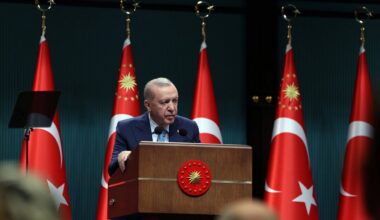 Turcijas prezidents Erdogans izsaka neapmierinātību ar situāciju Melnajā jūrā. 2025. gada decembris.